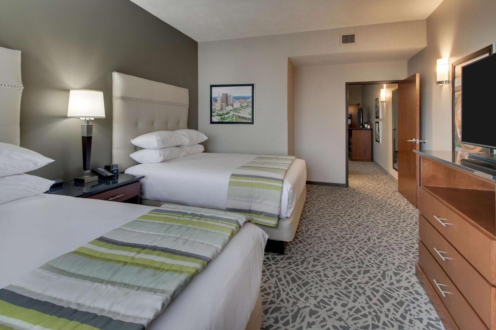 Drury Inn & Suites Columbus Polaris 외부 사진