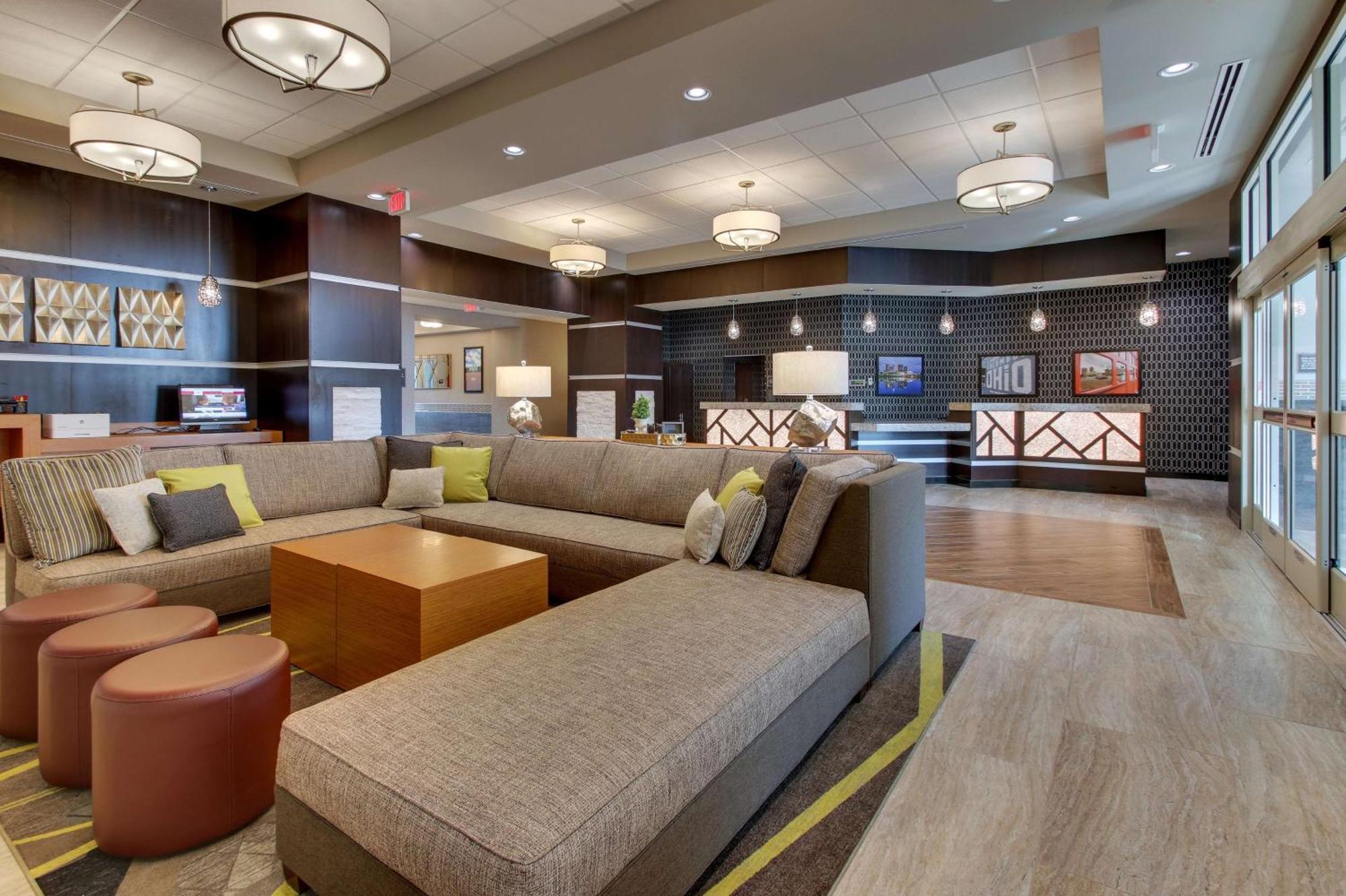 Drury Inn & Suites Columbus Polaris 외부 사진